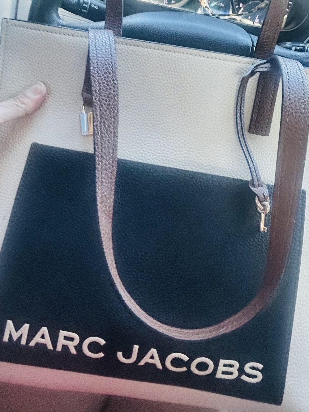 Marc Jacobs Tote  Cream, Black & Brown